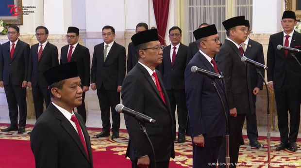 Presiden Jokowi Lantik 3 Menteri, 1 Wakil Menteri, dan 3 Kepala Badan dalam Perombakan Kabinet di Istana Negara